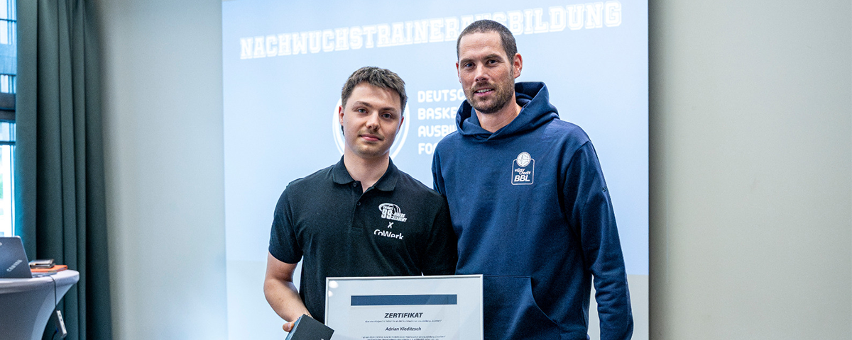 NINERS-Nachwuchstrainer Adrian Kleditzsch schließt BBL-Excellence-Ausbildung als Jahrgangsbester ab